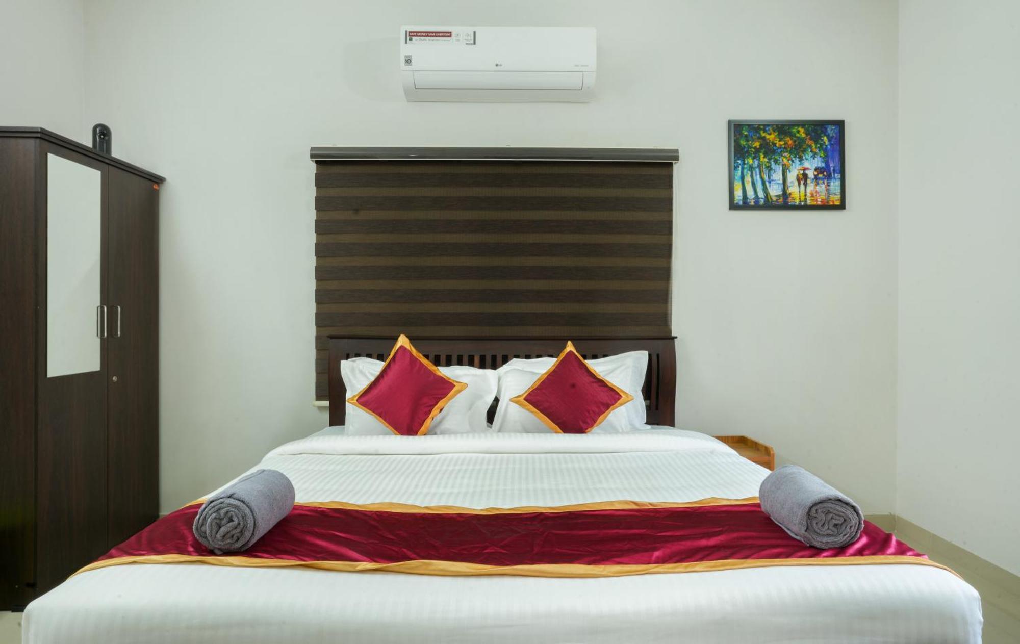 Swapna Home Suites Nedumbassery Kültér fotó